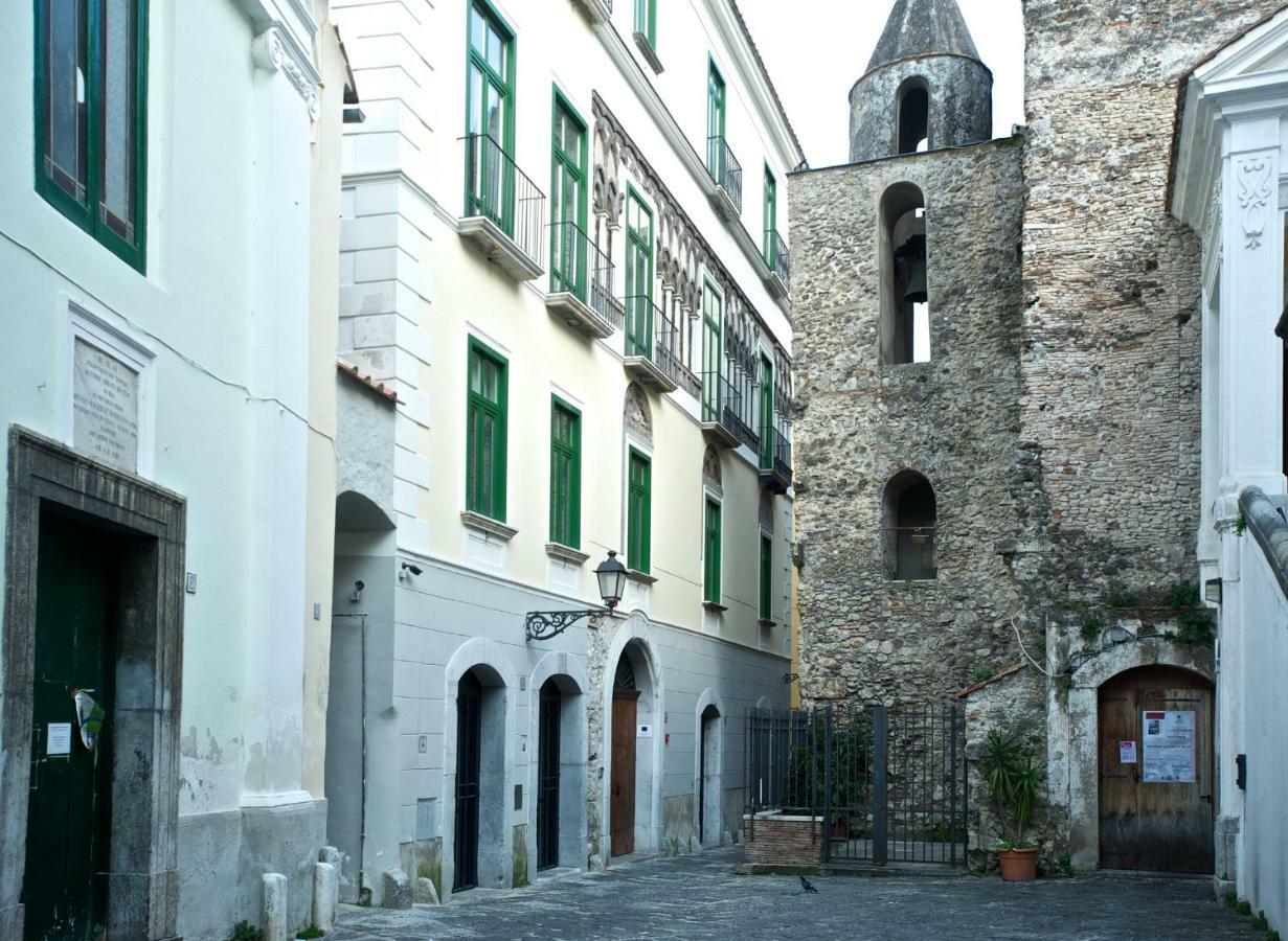 Haripergo Apartments A Bridge For Amalfi Coast Salerno Exterior photo